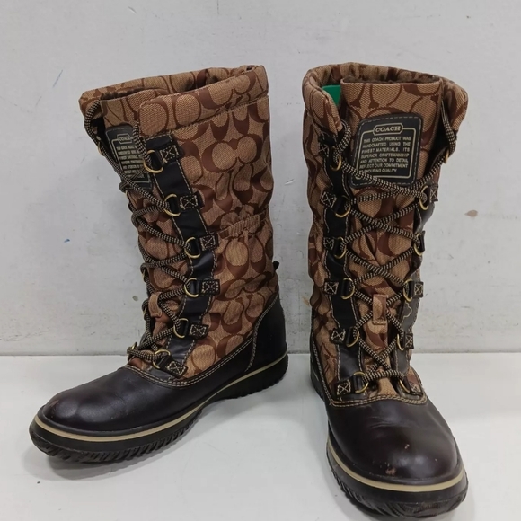 Coach Shaine Designer Signature in Snow Warm Winter Boots Sz 6.5B - Picture 2 of 6